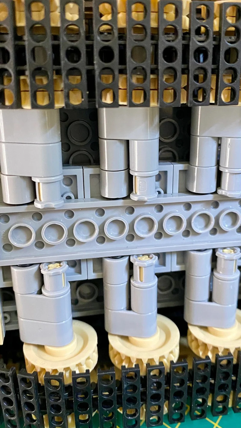 1211PCS MOC-25419 M1A2 Abrams TANK | 1:33 Minifigure Scale - Image 2
