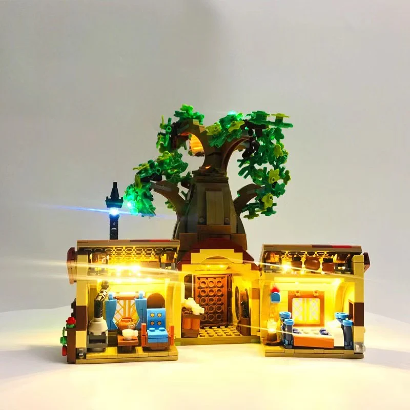 1265PCS 19043  Winnie the Pooh Tree House - Image 4