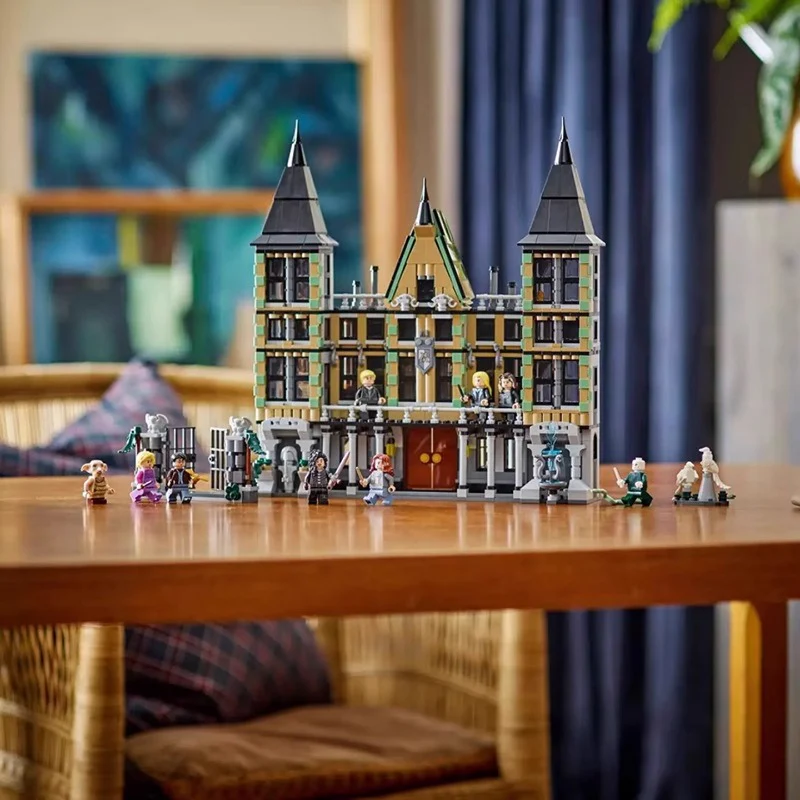 1601 pcs Malfoy Manor - Image 9