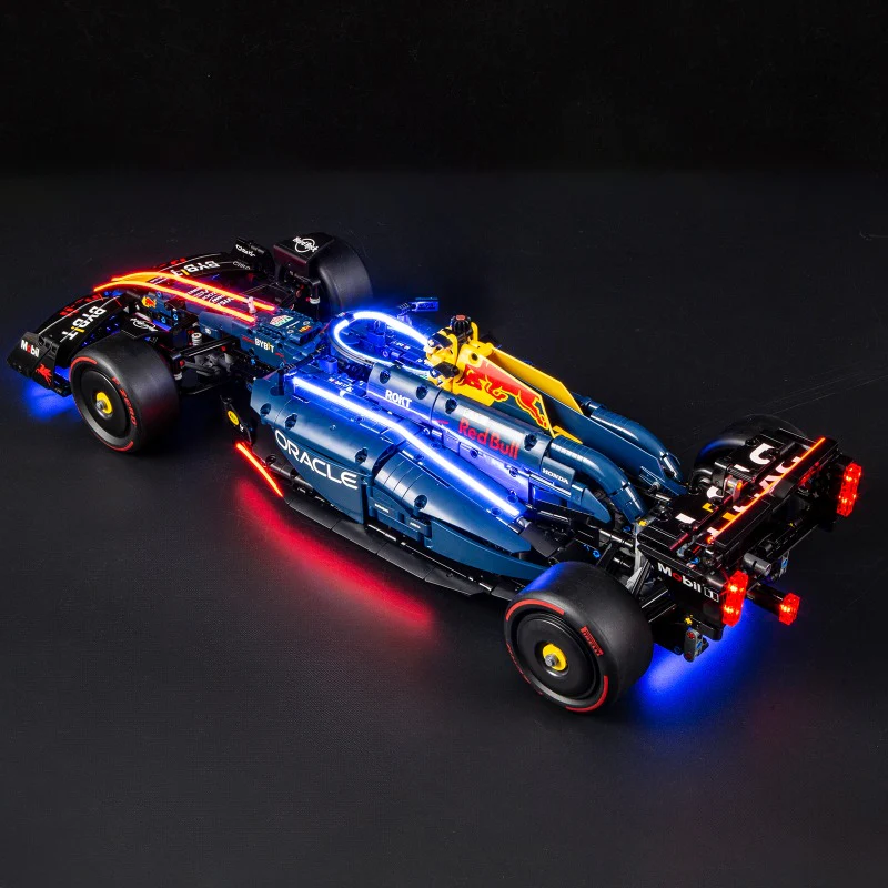 1639 pcs Oracle Red Bull Racing RB20 F1 Car - Image 4