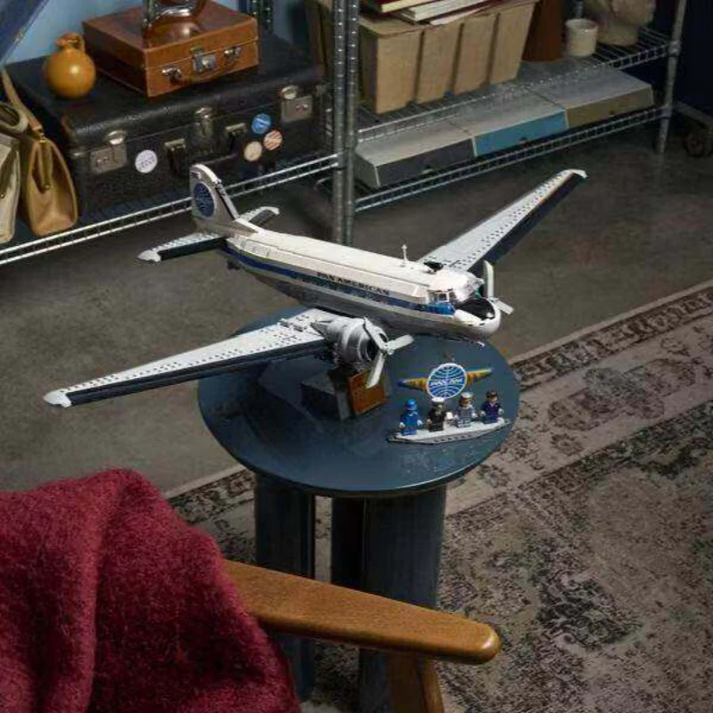 1903pcs Douglas DC-3 PAN AM Airliner - Image 2