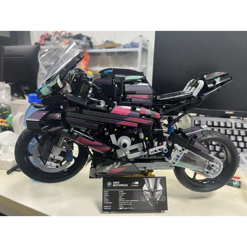 1920PCS 88015H Cyber punk BMW M 1000 RR - Image 2