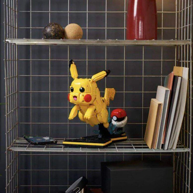 2050pcs Pikachu and Poké Ball - Image 4