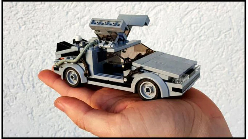 214pcs MOC-23436 Delorean from BACK TO THE FUTURE in minifig scale - Image 3