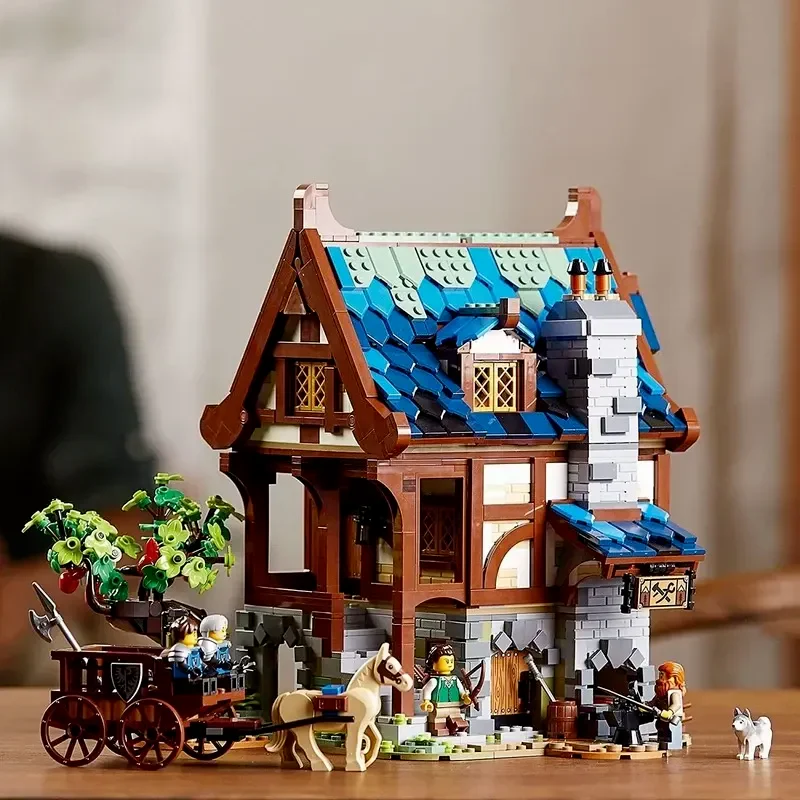 2164PCS 99909 The Medieval Blacksmith - Image 4