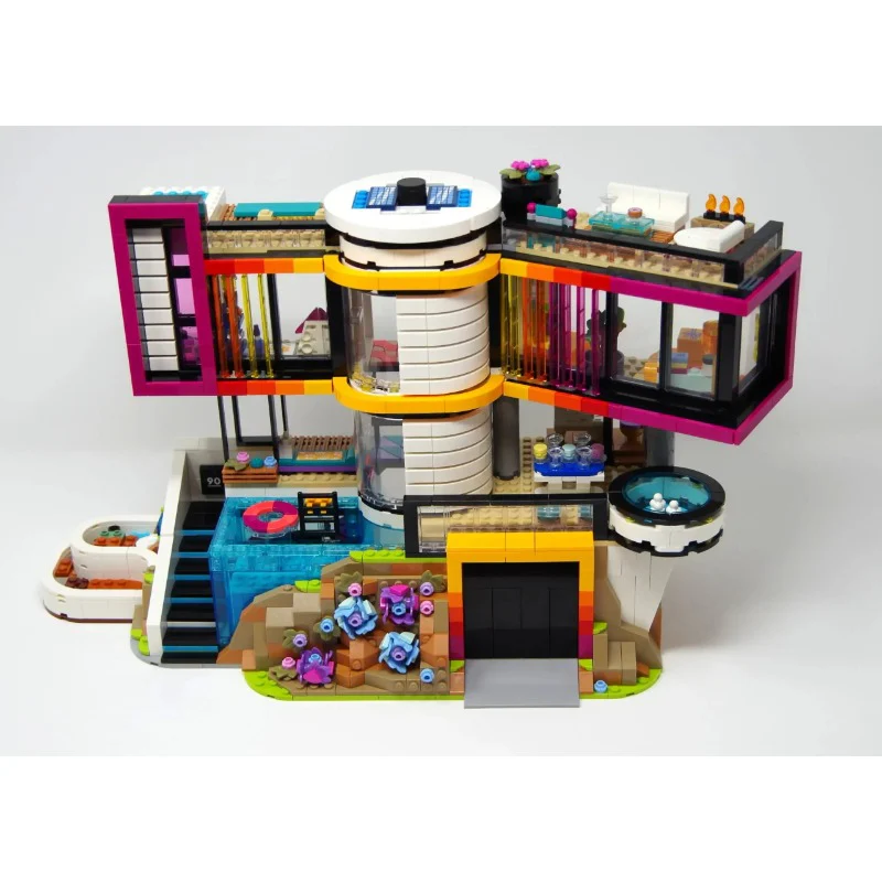 2275 pcs Andrea's Modern Mansion - Image 6