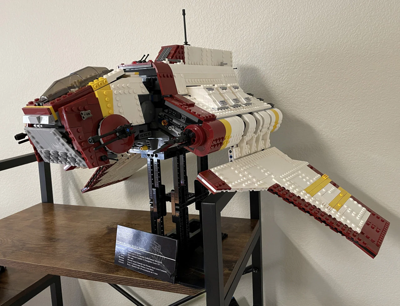 2317pcs MOC-60420 Republic Nu-class Attack Shuttle-the Clone Wars - Image 2