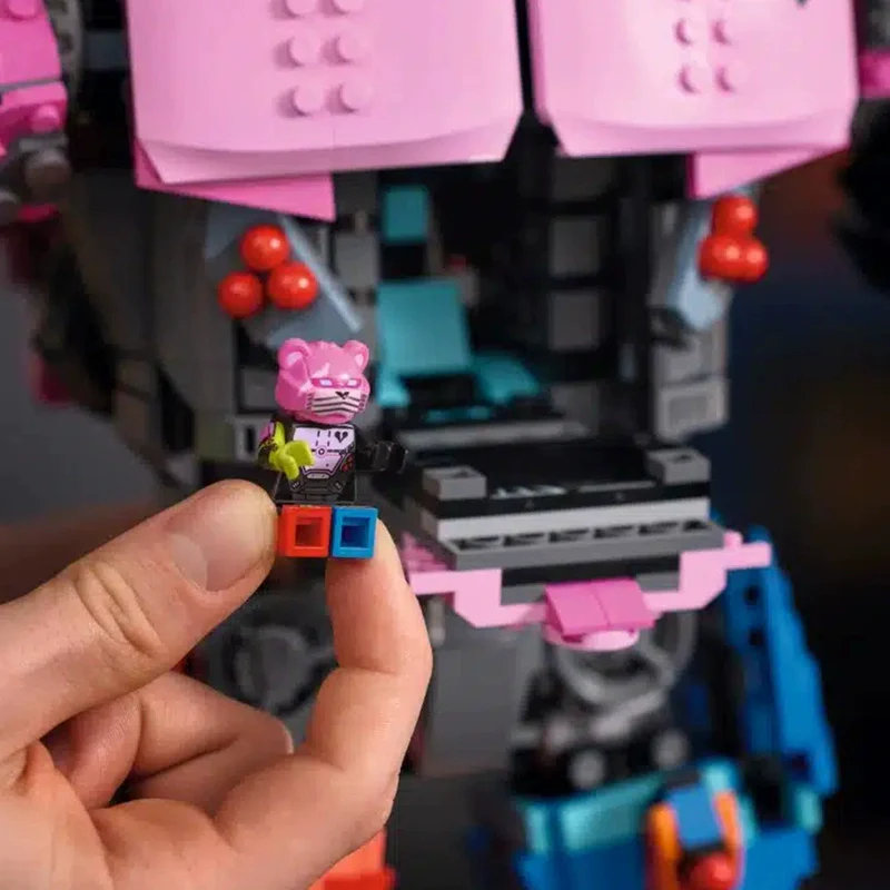 2503 pcs Mecha Team Leader - Image 3