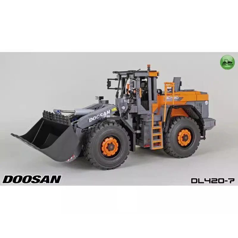 2617pcs MOC-154471 DOOSAN DL420-7 (with stickers) - Image 2