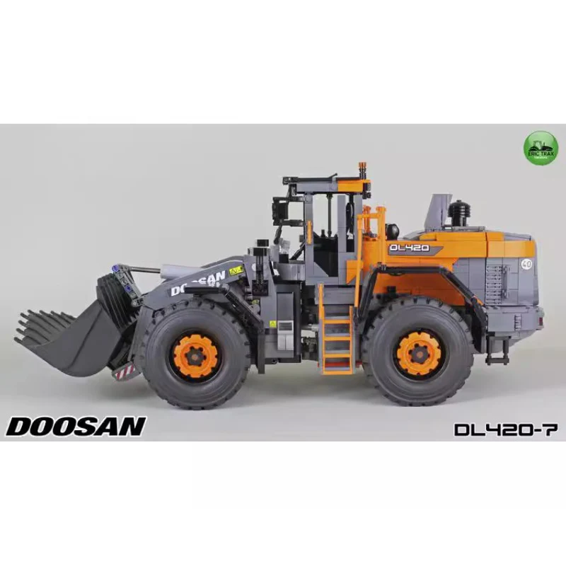2617pcs MOC-154471 DOOSAN DL420-7 (with stickers) - Image 3