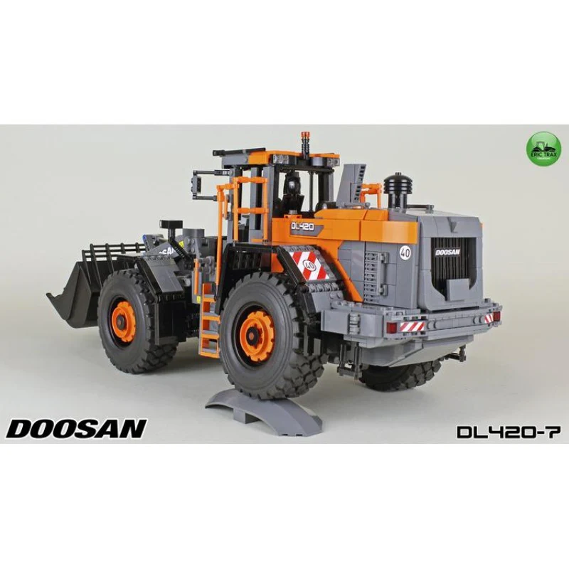 2617pcs MOC-154471 DOOSAN DL420-7 (with stickers) - Image 4