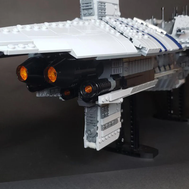 3042 pcs MOC-201739 Star wars(Munificent-class star frigate) - Image 3