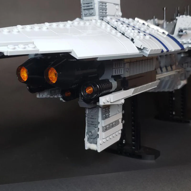 3042PCS MOC-201739,Star wars(Munificent-class star frigate) - Image 3