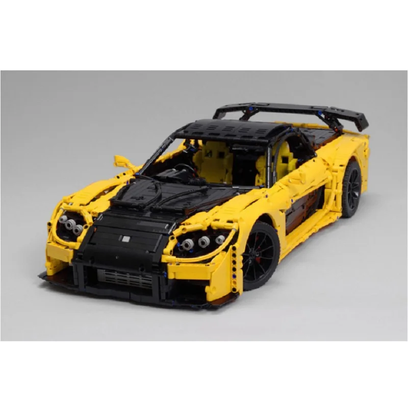 3069PCS MOC-57488 Han's Mazda RX-7 VeilSide Fortune (1:8) - Image 11