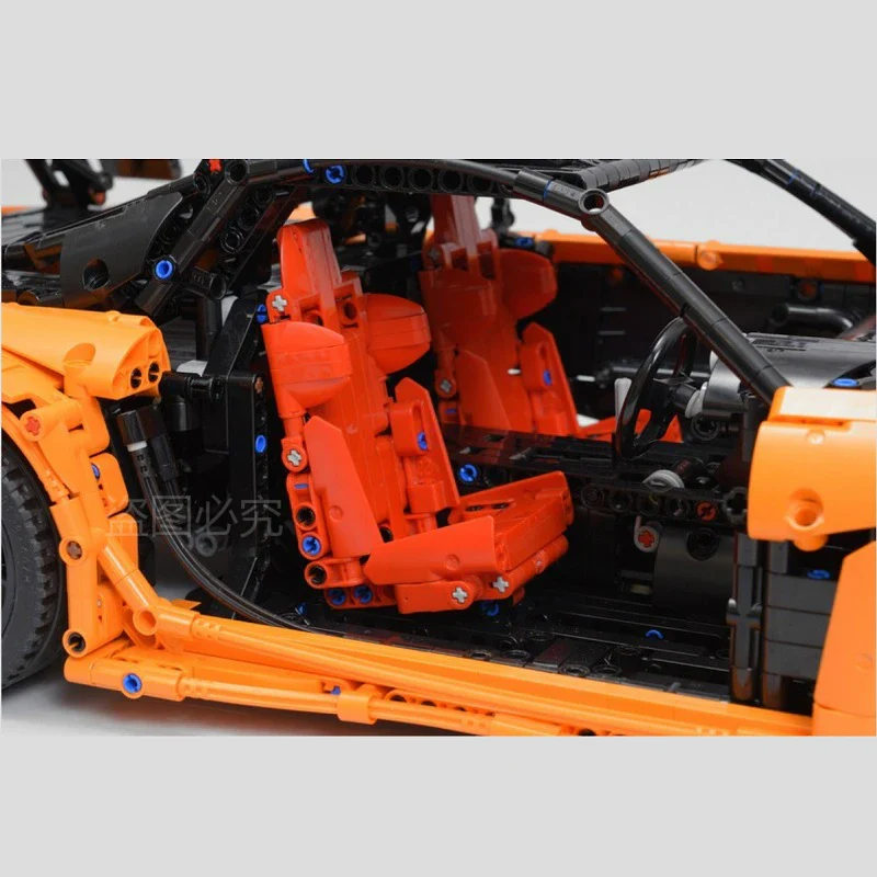 3069PCS MOC-57488 Han's Mazda RX-7 VeilSide Fortune (1:8) - Image 5