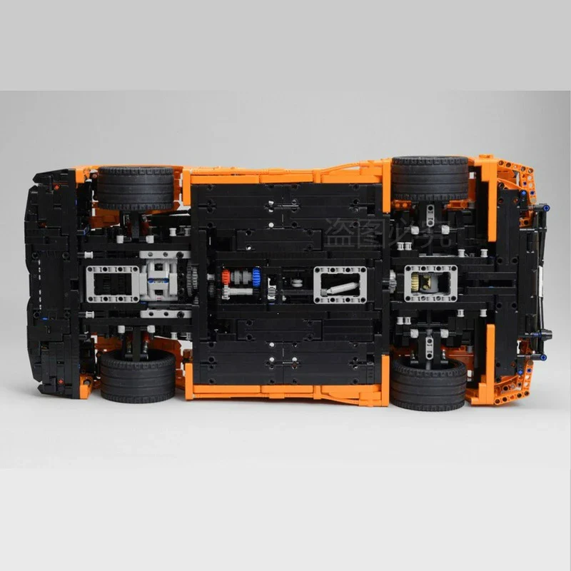 3069PCS MOC-57488 Han's Mazda RX-7 VeilSide Fortune (1:8) - Image 6