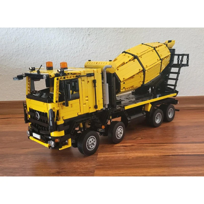 3075PCS MOC-152688 Concrete Mixer Truck / Betonfahrmischer Mercedes-Benz Arocs - 8 x 4 - Image 2