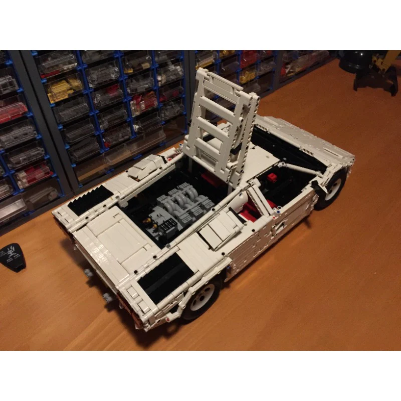 3167pcs MOC-16967 Lamborghini Countach LP400 1974 - Image 4