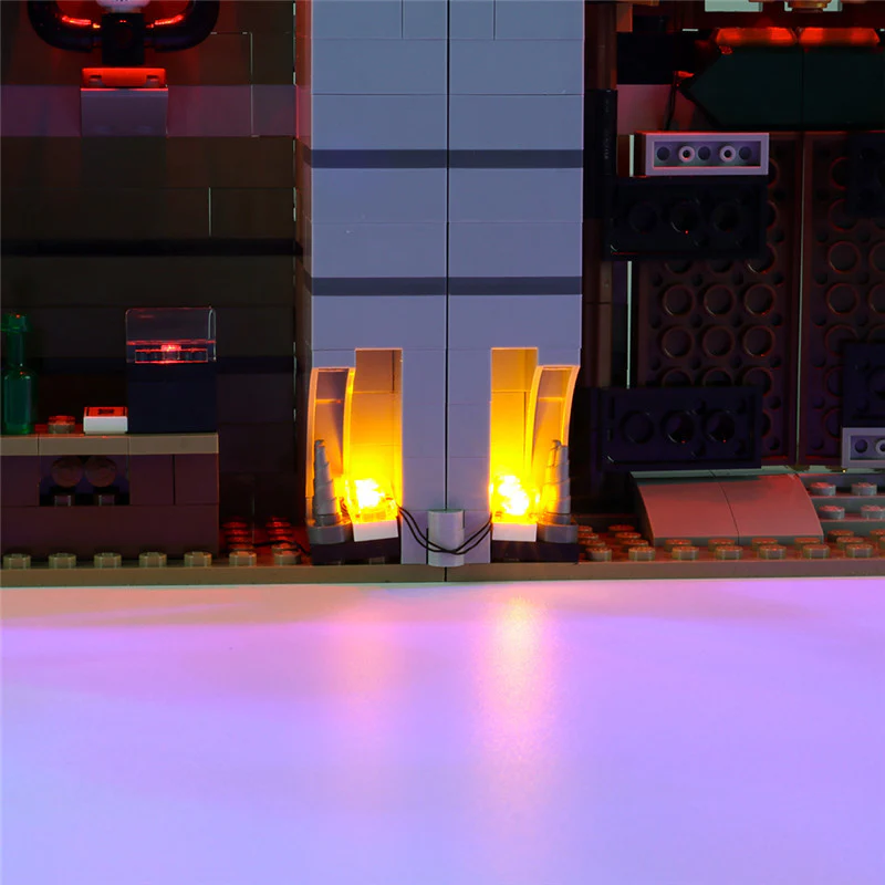 3231pcs Haunted Castle House - Image 15