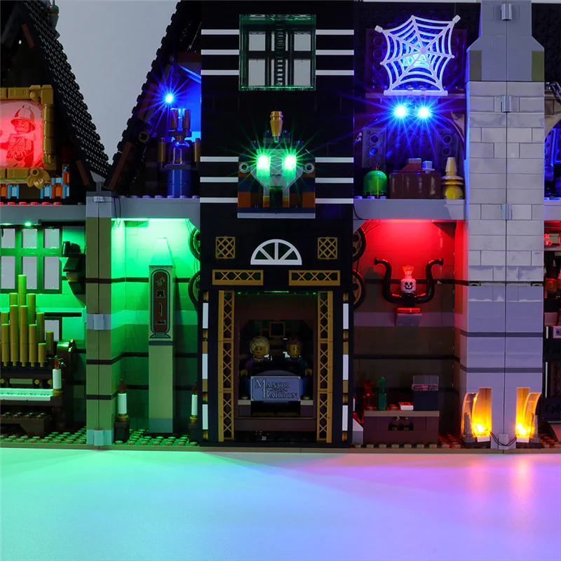3231pcs Haunted Castle House - Image 3