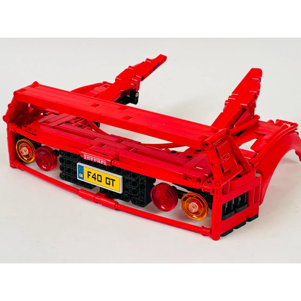 3616PCS MOC-140629 Ferrari F40(Excluding Chrome Parts and Stickers) - Image 9