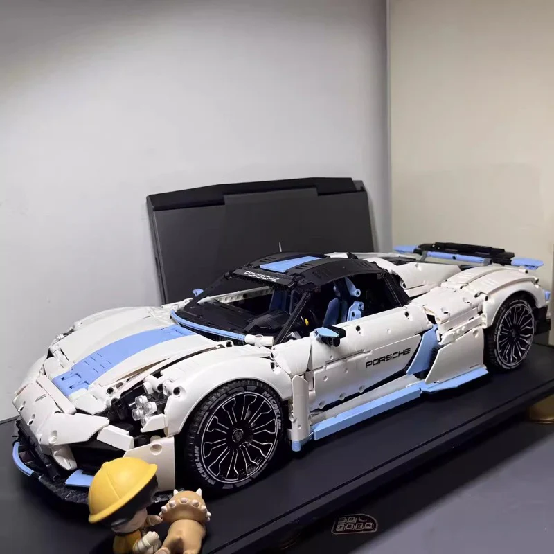 3981pcs MOC-172169 Porsche 918 Spyder 1:8 - Image 6