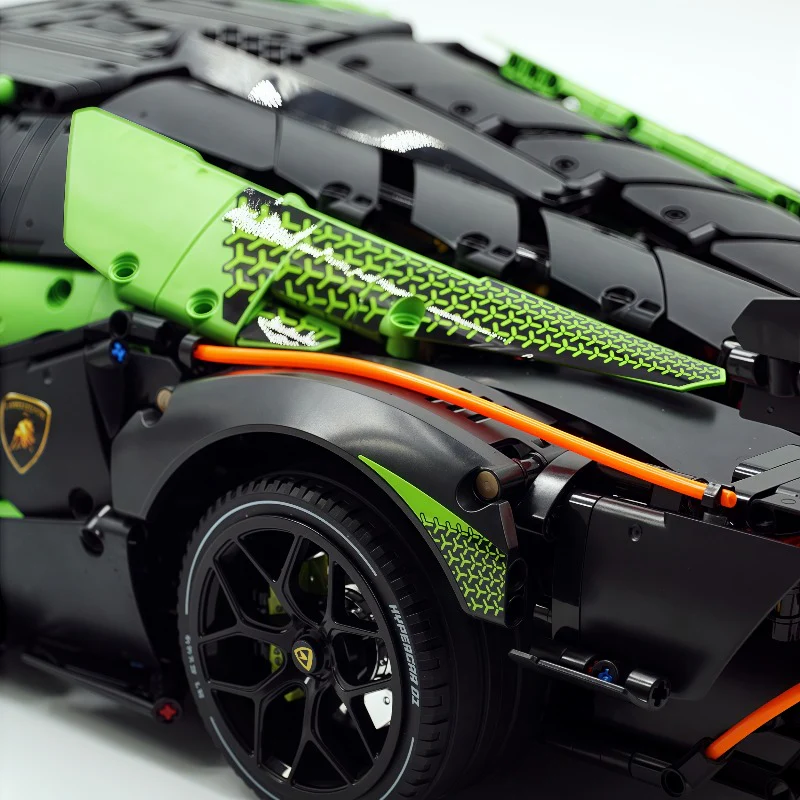 4100pcs+  Lao Liang MOC The Ultimate Lamborghini Essenza SCV12 1: 8 - Image 8