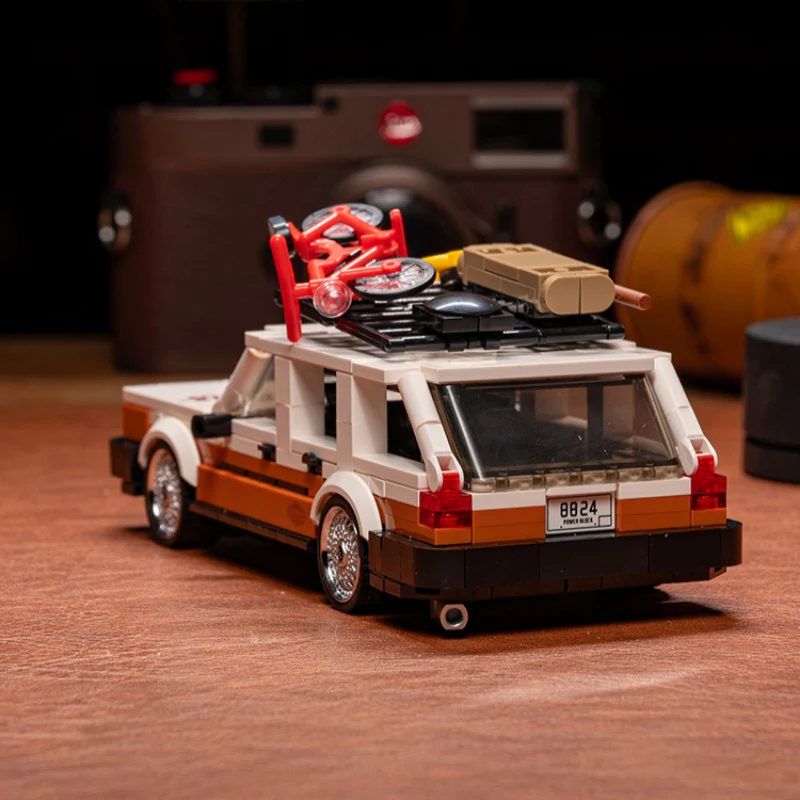 457 pcs PB8824 Summer Time 2 Santana Station Wagon - Image 3
