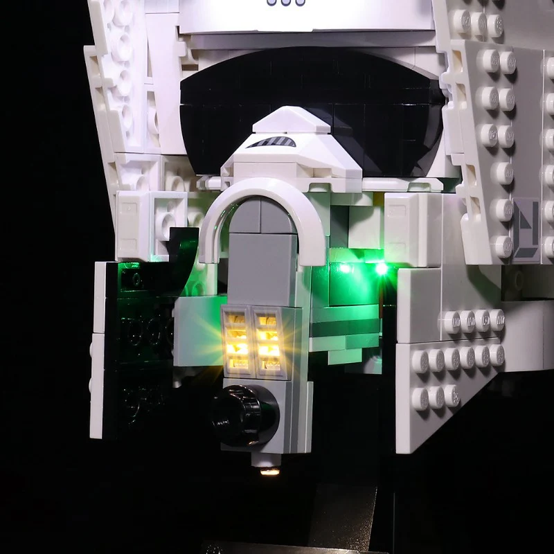 471 pcs Scout Trooper Helmet - Image 4