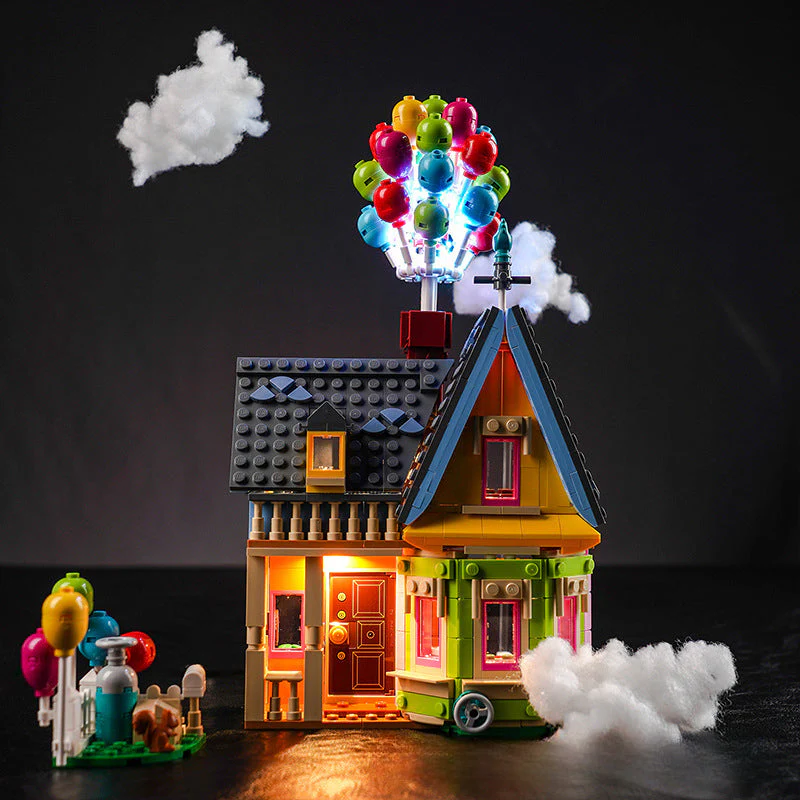 598 PCS 8002 ‘Up’ Balloon House - Image 5
