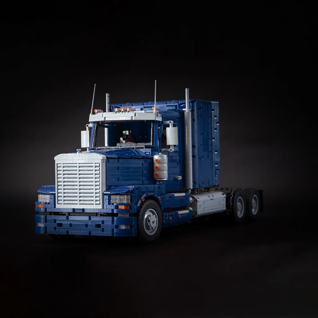 6050PCS MOC-46978 US Semi Truck - Image 10