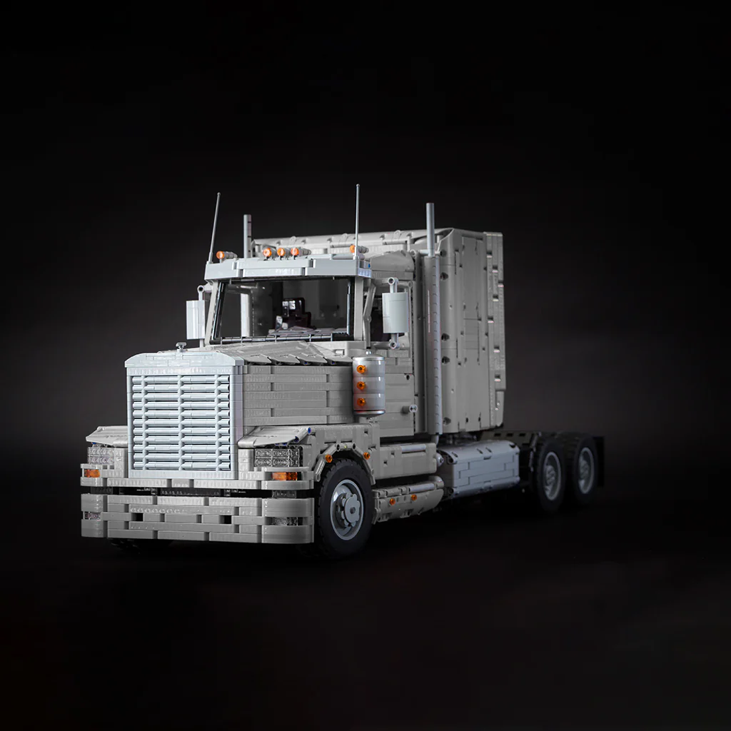 6050PCS MOC-46978 US Semi Truck - Image 17