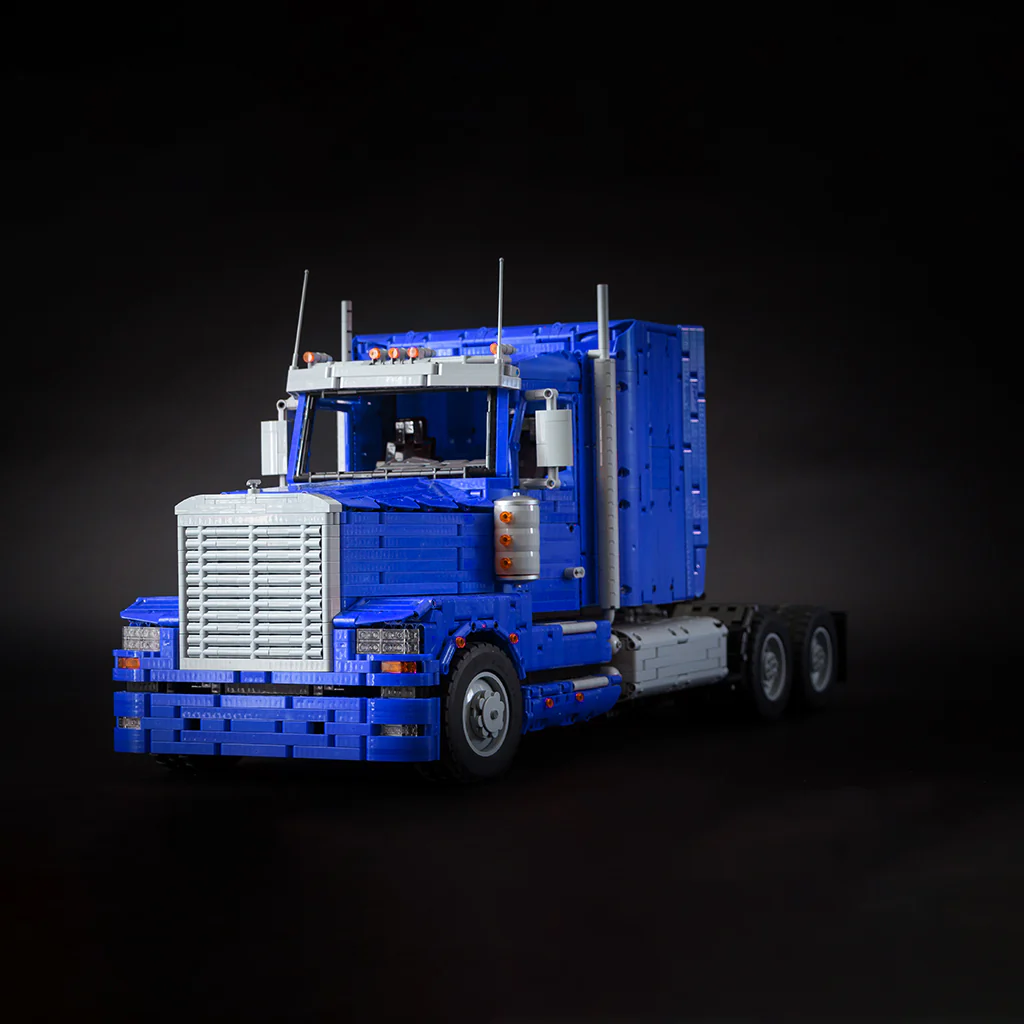 6050PCS MOC-46978 US Semi Truck - Image 19