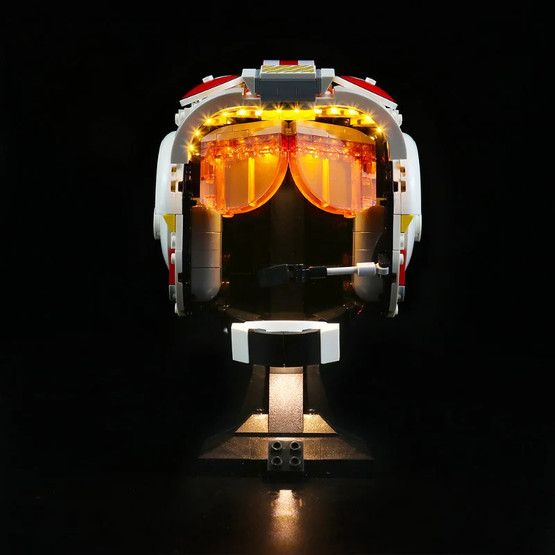 676 pcs Luke Skywalker (Red Five) Helmet - Image 3
