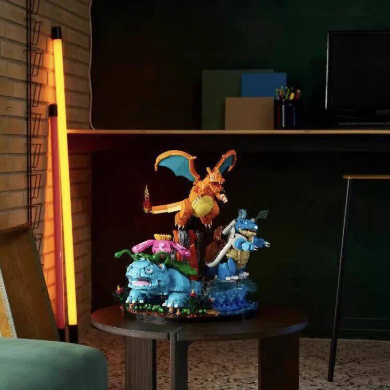6838pcs Venusaur, Charizard and Blastoise - Image 2