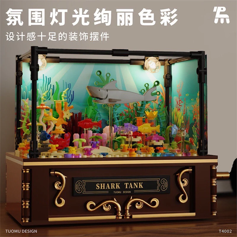 723pcs TUOMU T4002 Deep Sea Shark Tank - Image 2