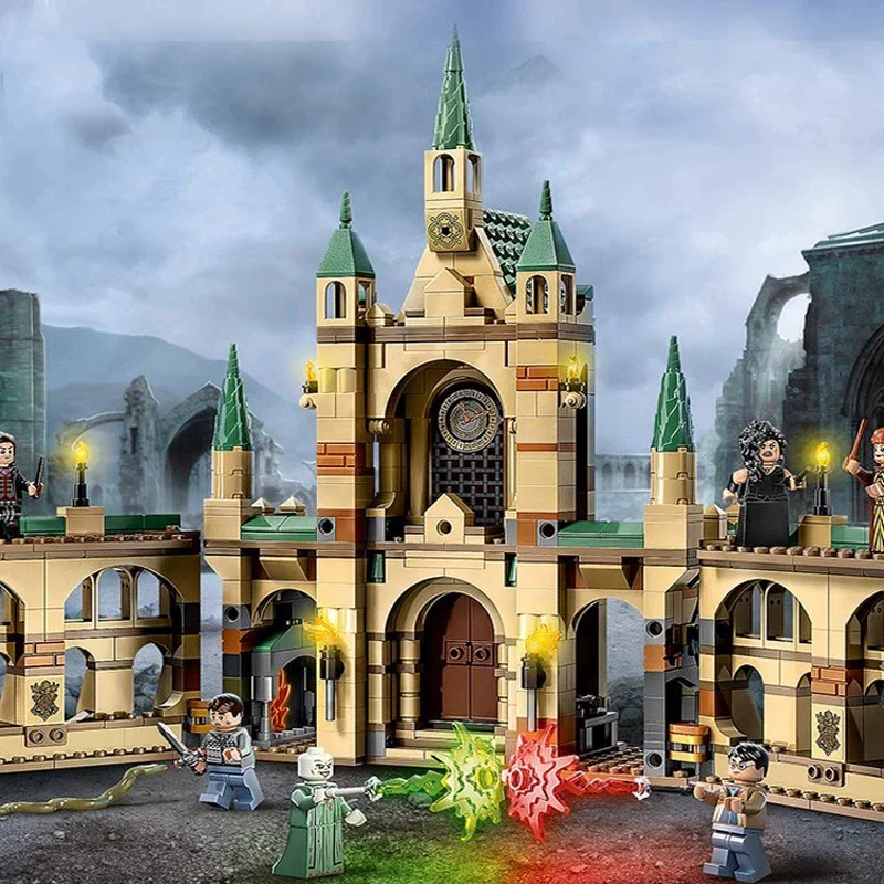 730 pcs The Battle of Hogwarts - Image 7