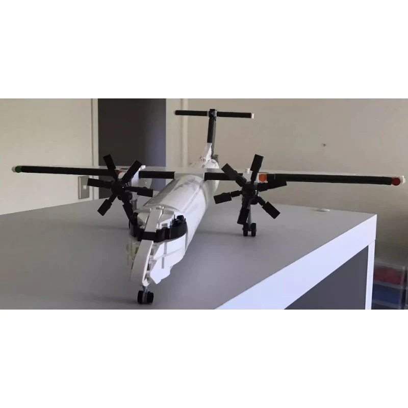 988PCS MOC-90596 De Havilland Canada Dash 8 Q400 (Qantas) 1：51 - Image 5