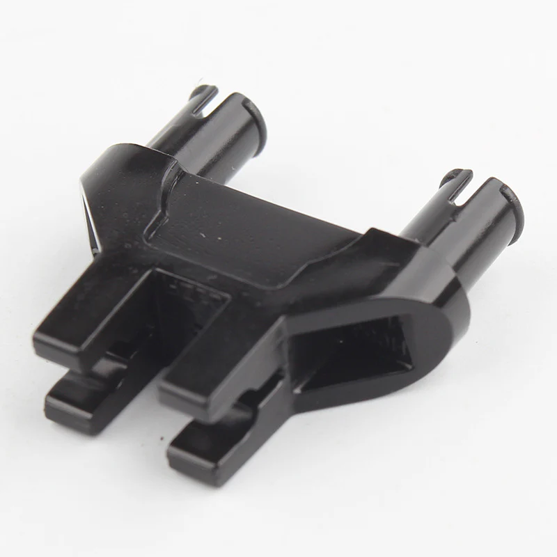 10pcs Cada 47994 Technic Pin Double Triangle 1 x 3 with 2 Clips with Round Pin Holes - Image 3