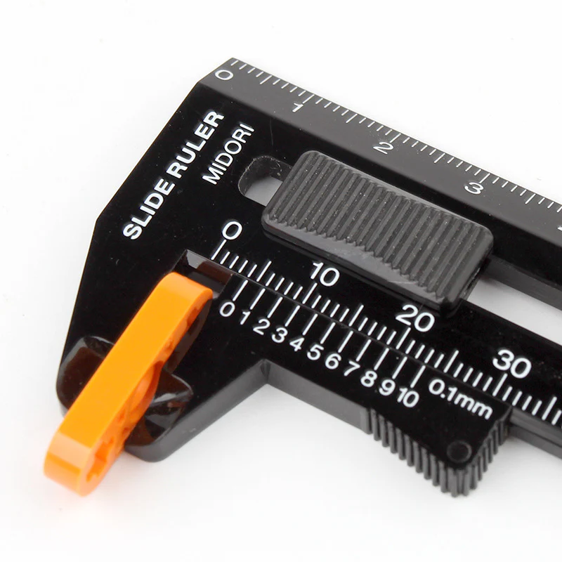10pcs Cada 6632 Technic Liftarm Thin 1x3 - Axle Holes - Image 5