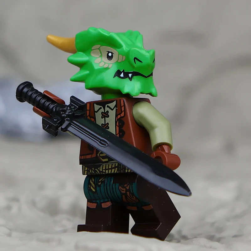 Dragon Knight Full set of minifigures Golden Knight Blue Knight Red Knight - Image 26