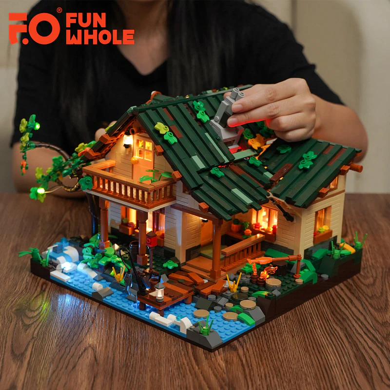 Funwhole Set with Light Series FH9001-FH9004 F9005-F9010(with light, with original box) - Image 11