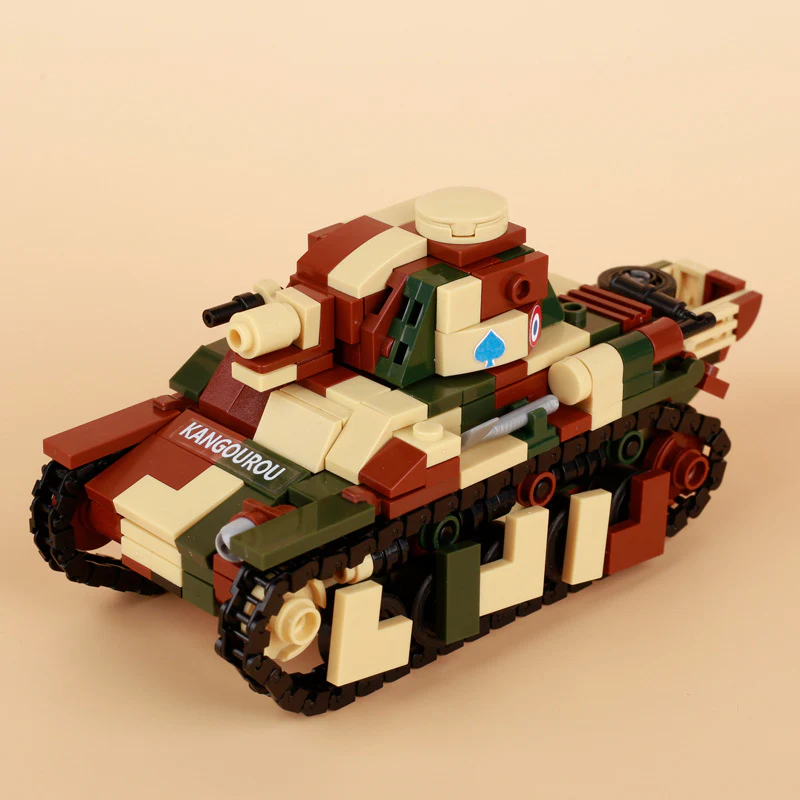 Military World War II French Renault Light Engineering Tank Artillery Vehicle - Image 3