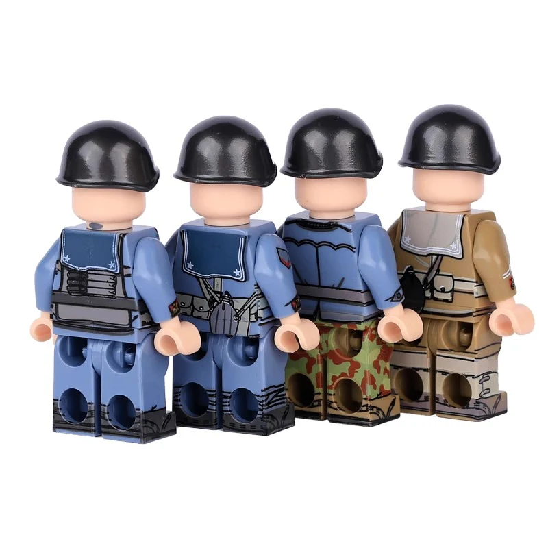 MT16-MT19 World War II Italian Navy Commander Minifigures - Image 2