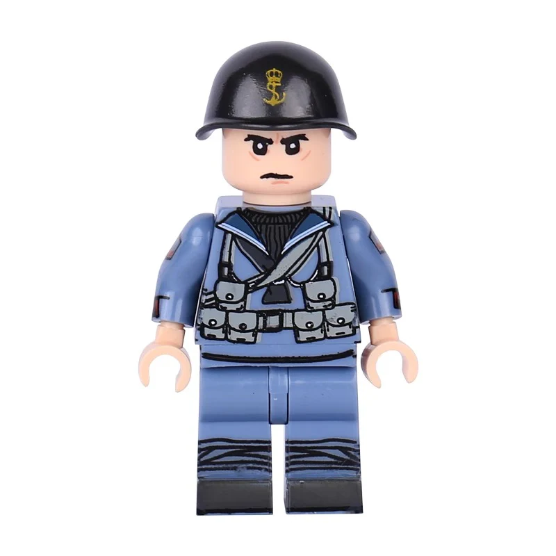 MT16-MT19 World War II Italian Navy Commander Minifigures - Image 3