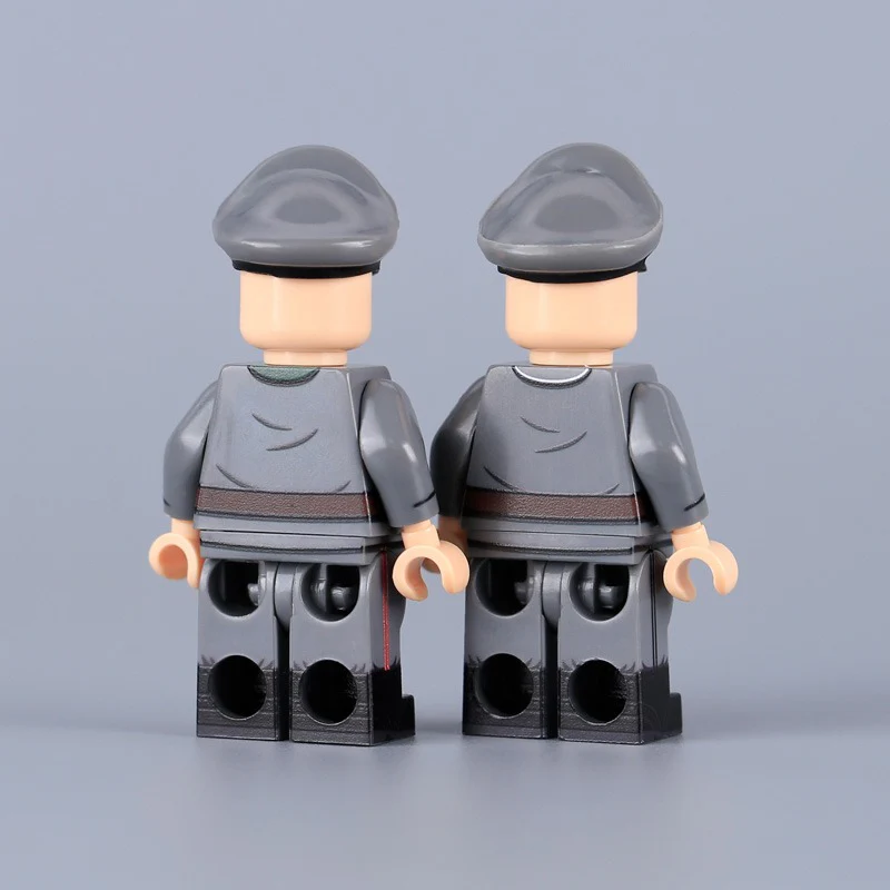 MTUV052-053 Russian-Italian Foreign Legion Soldier Minifigures - Image 2