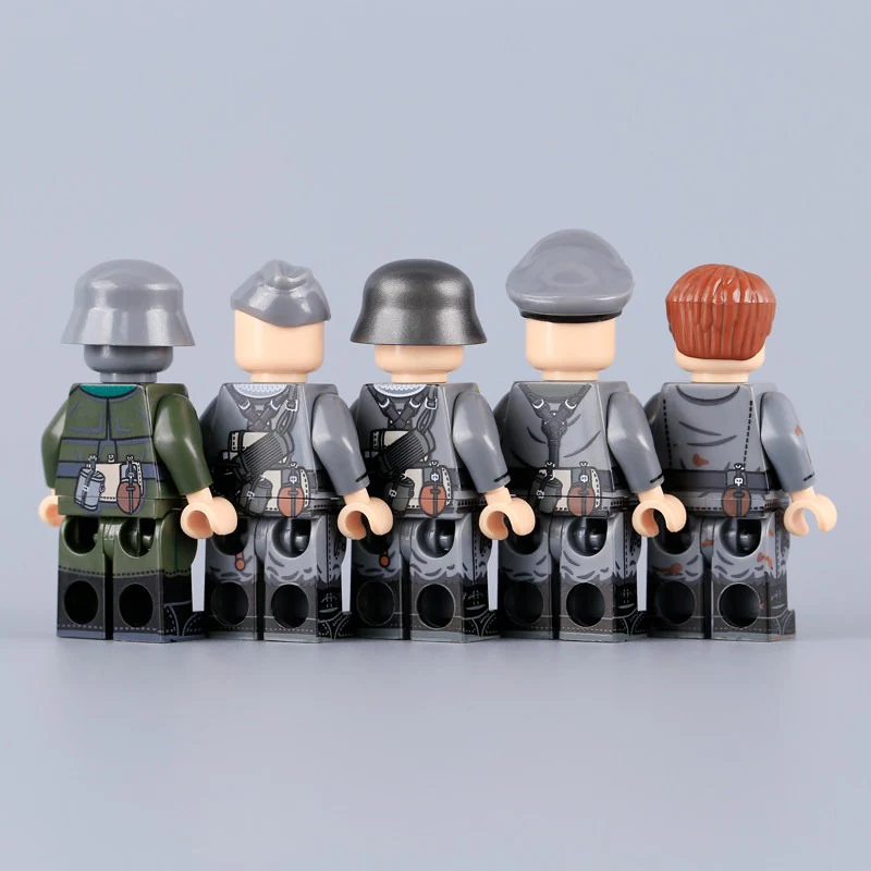 MTZ031-034 World War II Soldiers' Gendarme Minifigures - Image 3