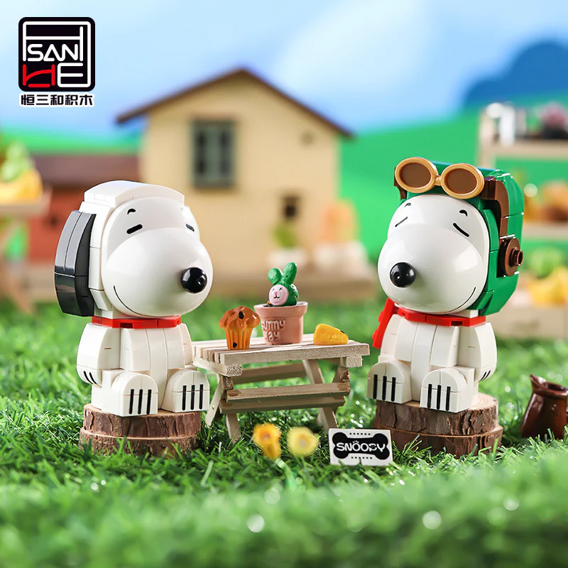 S004 Peanuts Snoopy - Image 4