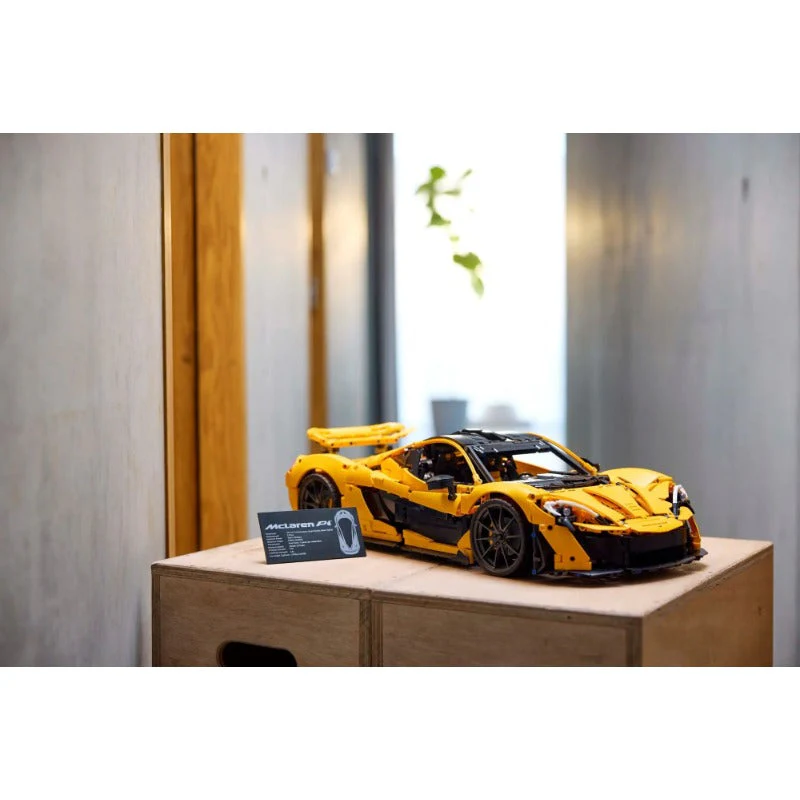 (Ship from European warehouse) 3893pcs McLaren P1 1:8 - Image 9