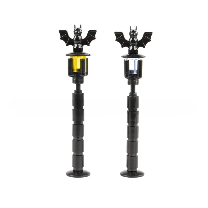Street Scene Traffic Light Halloween - Image 3